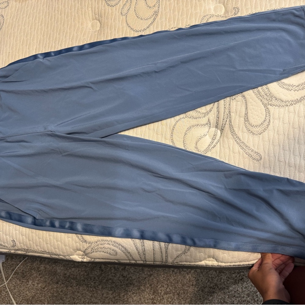 Athleta Blue Joggers Lightweight Performance Sweatpants
